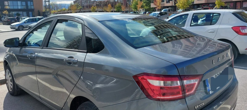Lada Vesta, снимка 5 - Автомобили и джипове - 52513180