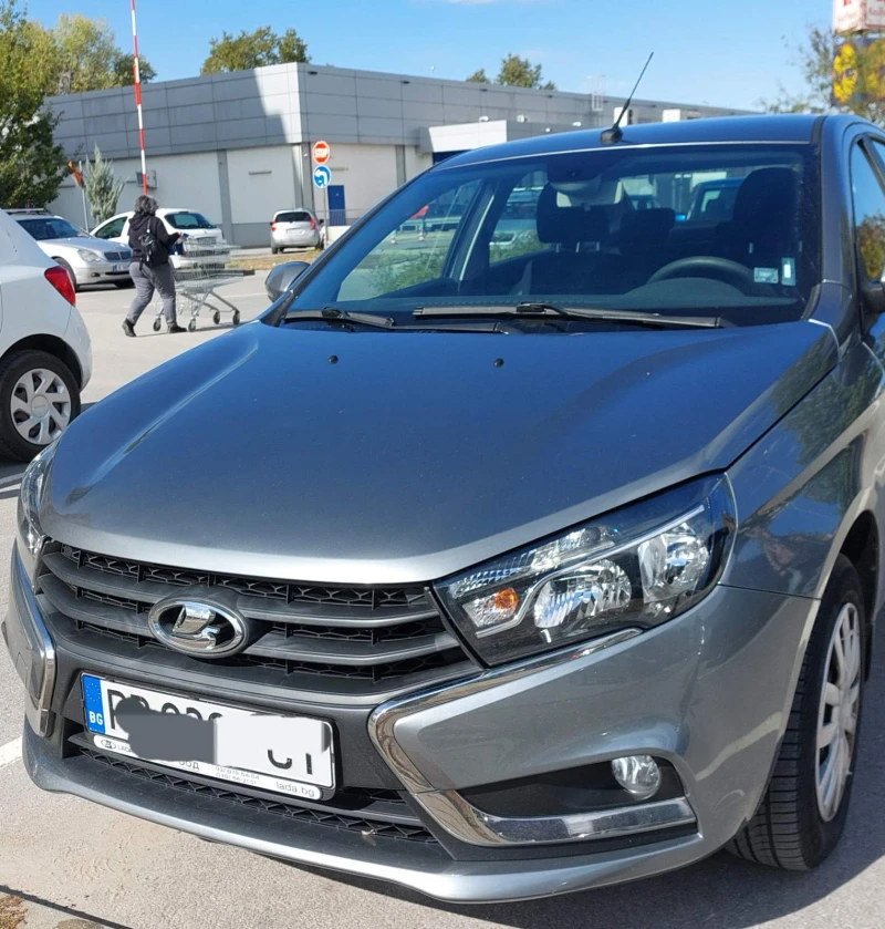 Lada Vesta, снимка 3 - Автомобили и джипове - 52513180