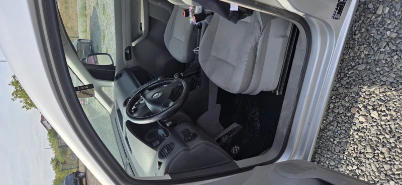 VW Caddy 1.9 TDI, снимка 8 - Автомобили и джипове - 53483326