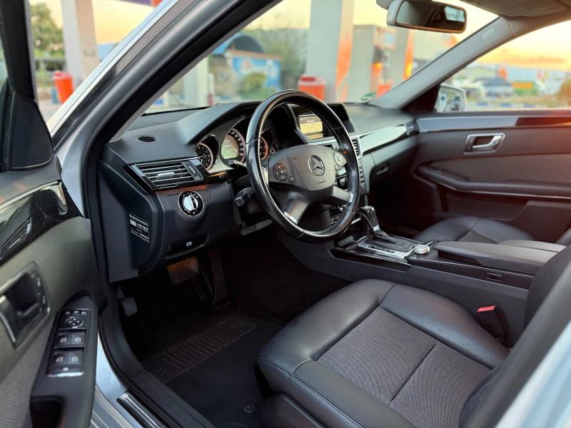 Mercedes-Benz E 220, снимка 9 - Автомобили и джипове - 53508426
