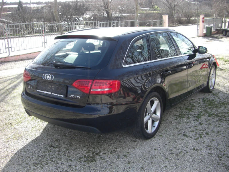 Audi A4 2.0TDI LED NAVI 6ck., снимка 5 - Автомобили и джипове - 53558217