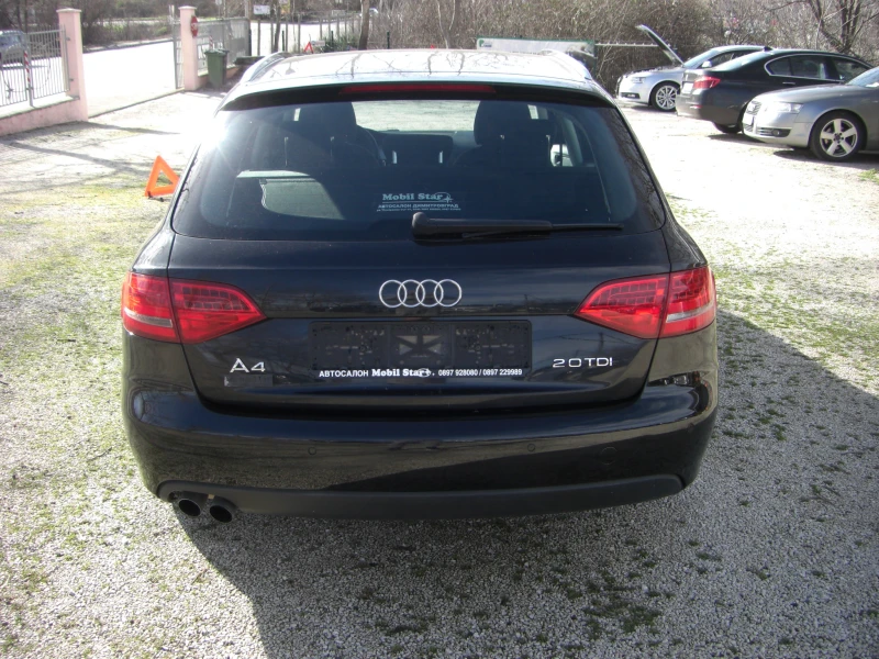 Audi A4 2.0TDI LED NAVI 6ck., снимка 4 - Автомобили и джипове - 53558217