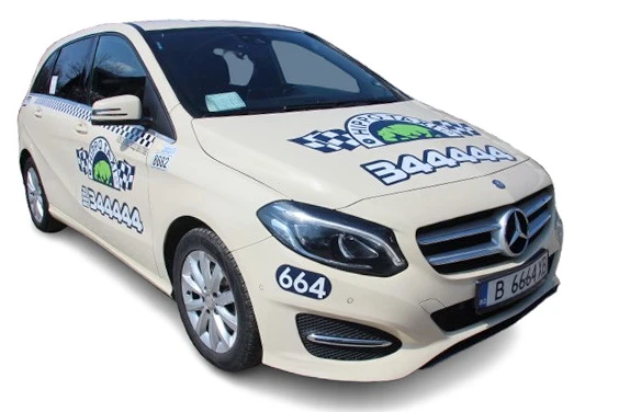 Mercedes-Benz B 180 CDI  AUTOMATIC  2015 г.  TAXI, снимка 3 - Автомобили и джипове - 53976431