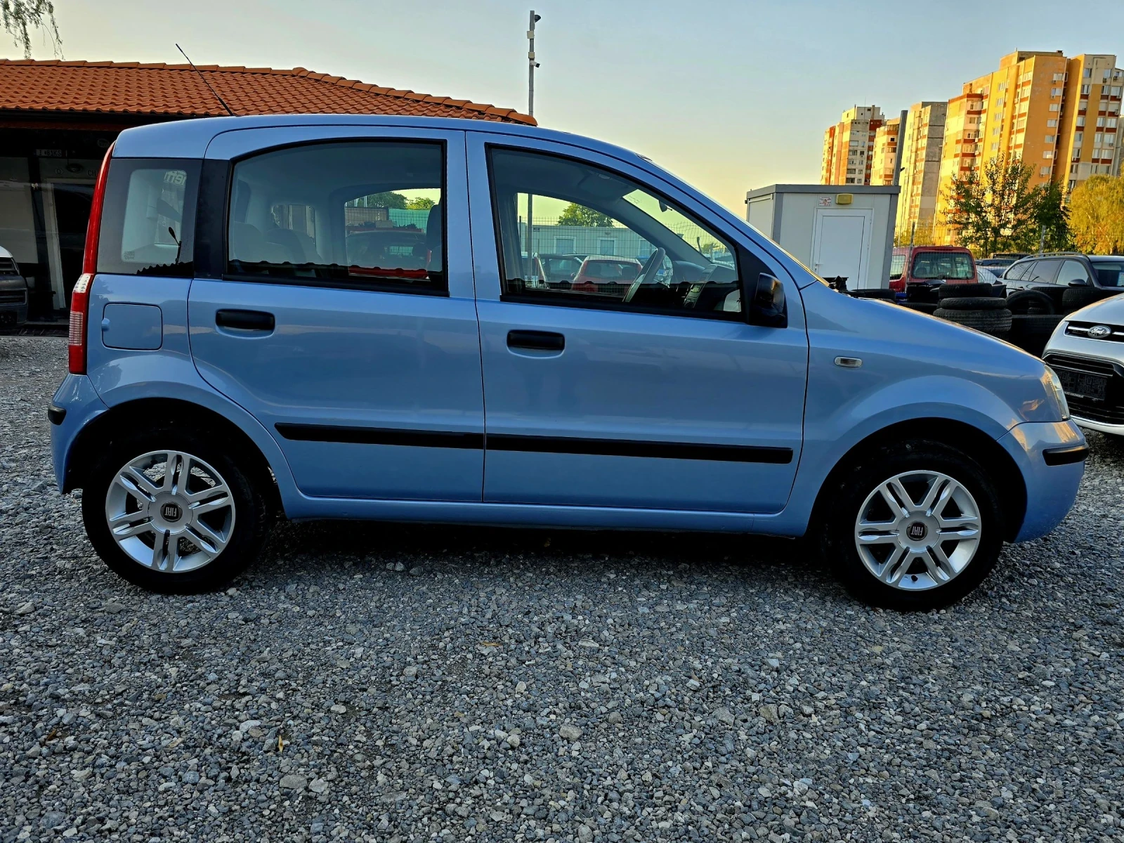 Fiat Panda 1.2 I klima  - изображение 6