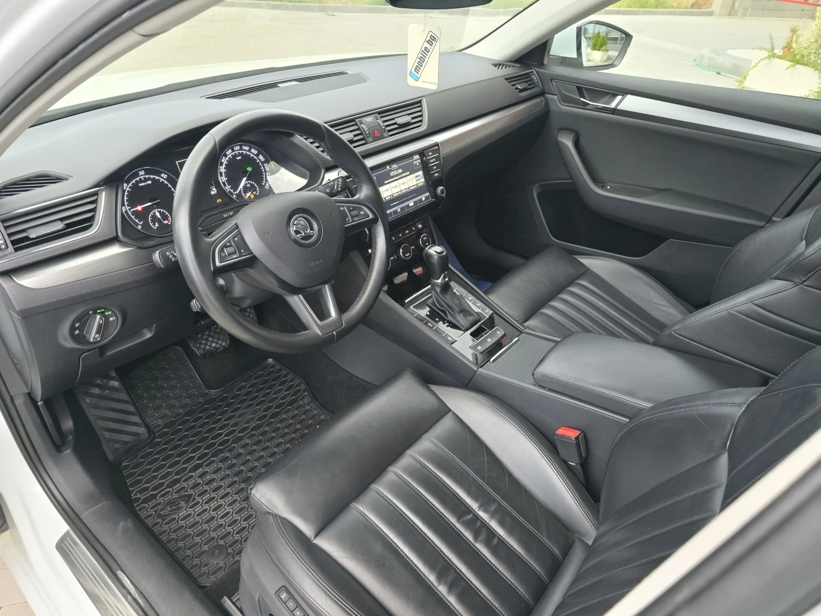 Skoda Superb 2.0TDI/190KS/AVTOMAT/4X4/Style - изображение 8