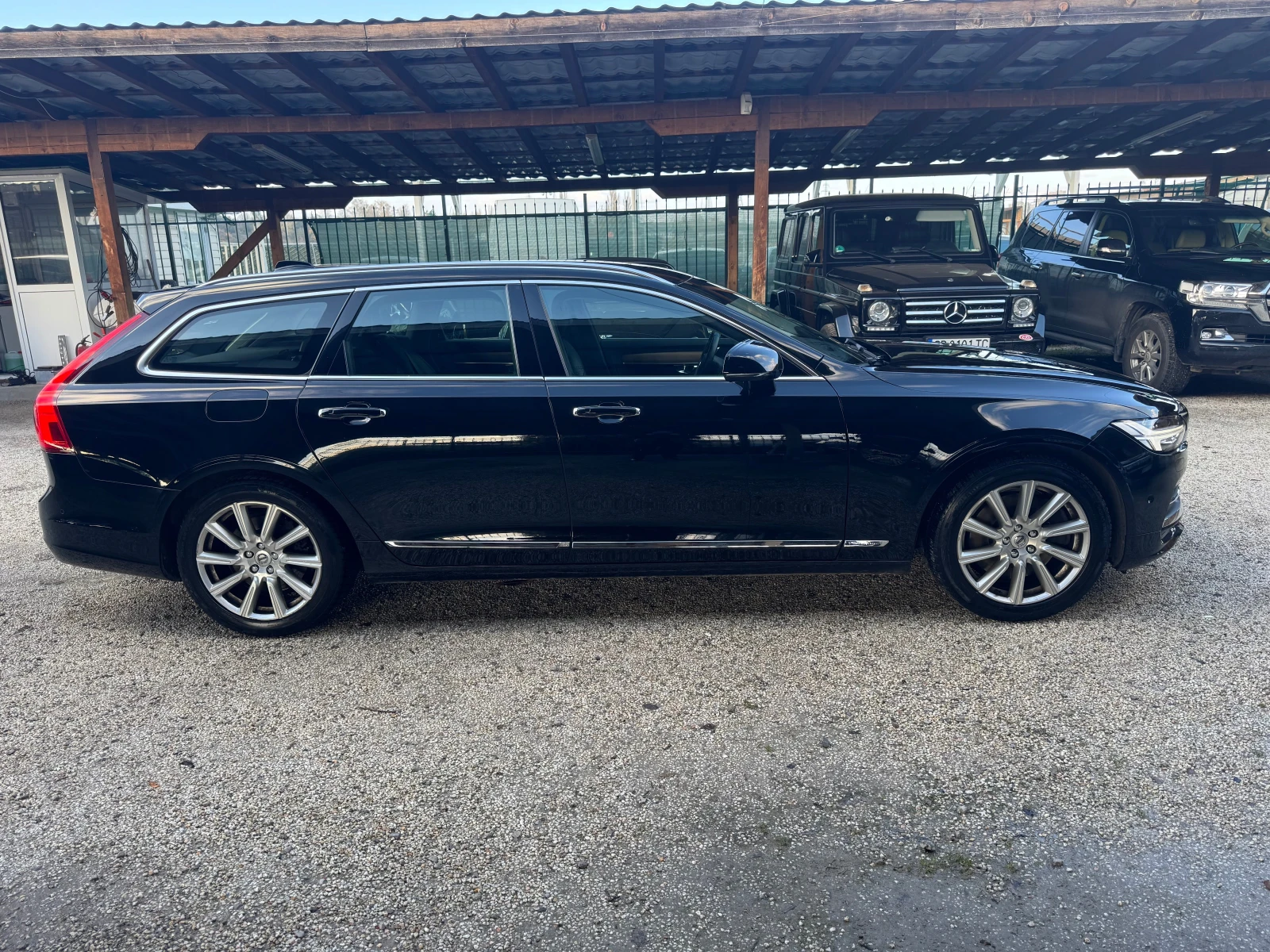 Volvo V90 INSCRIPTION, 4x4, 235k.c.105000км.нов внос Швейцар - изображение 2