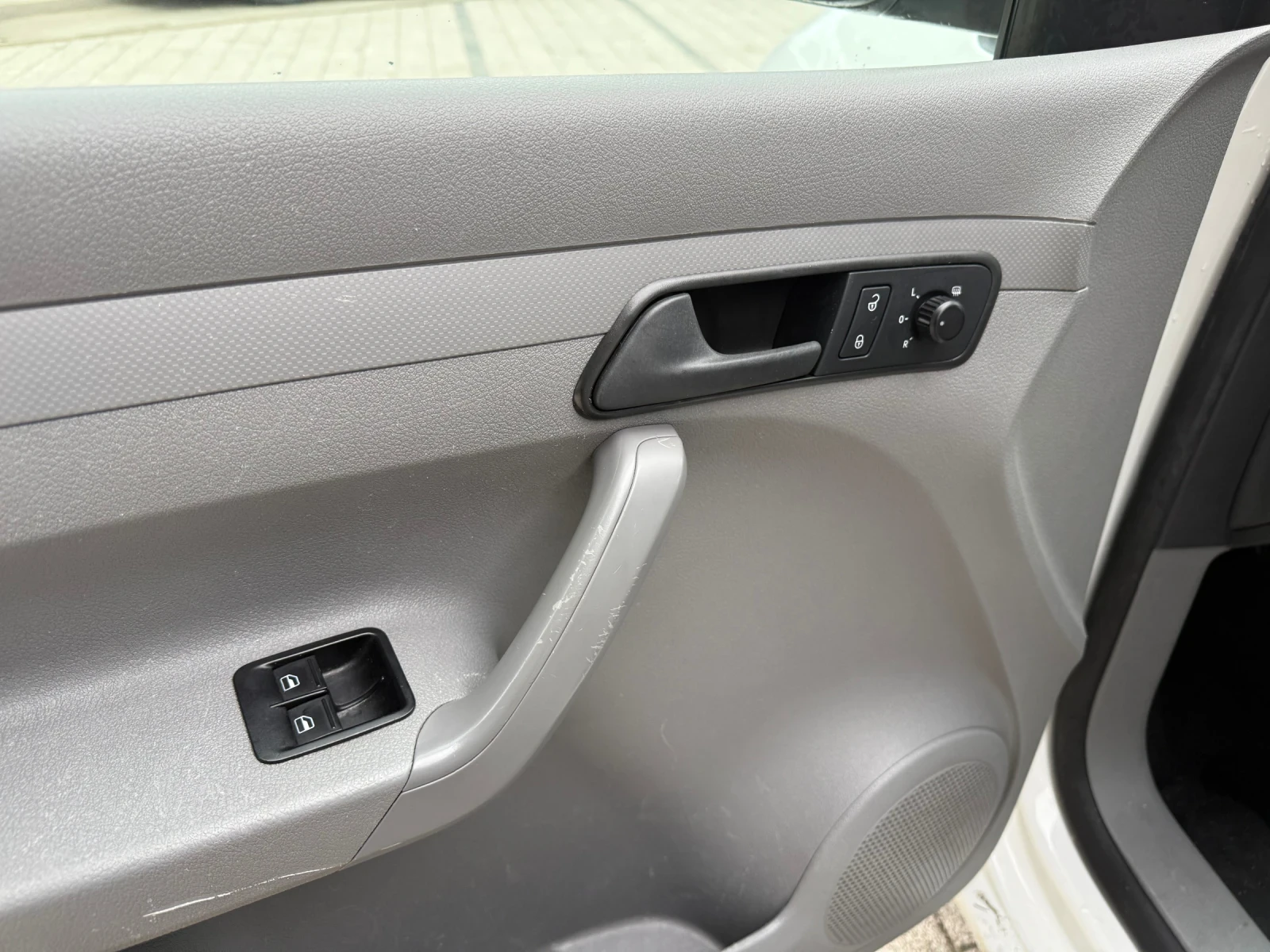 VW Caddy 1.9SDI   | Mobile.bg   12