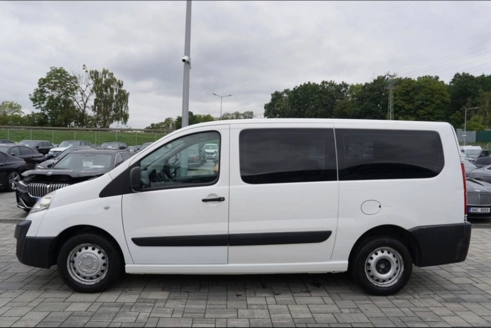 Peugeot Expert Tepee 2.0 HDI 9 Местна - изображение 2