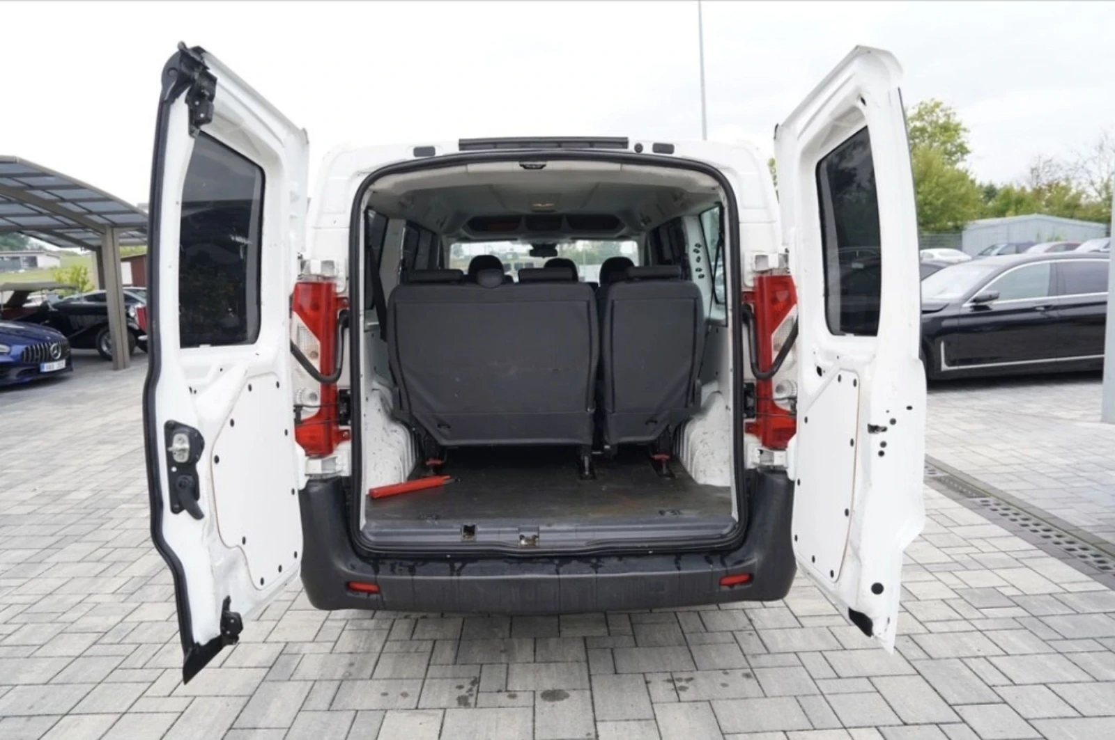 Peugeot Expert Tepee 2.0 HDI 9 ������ | Mobile.bg � ����������� 17