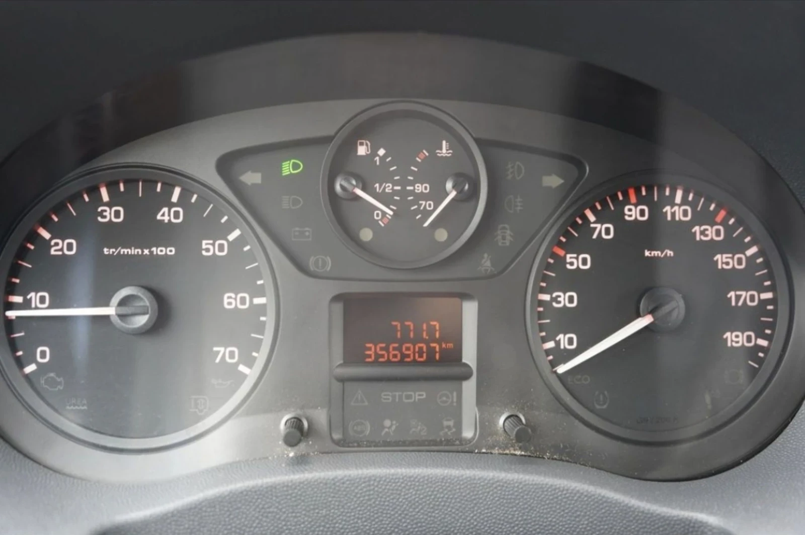 Peugeot Expert Tepee 2.0 HDI 9 ������ | Mobile.bg � ����������� 16