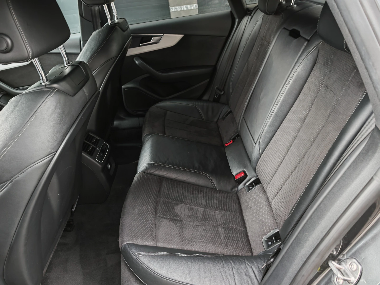 Audi A5 20 DIZEL S-LINE, снимка 15 - Автомобили и джипове - 53747980