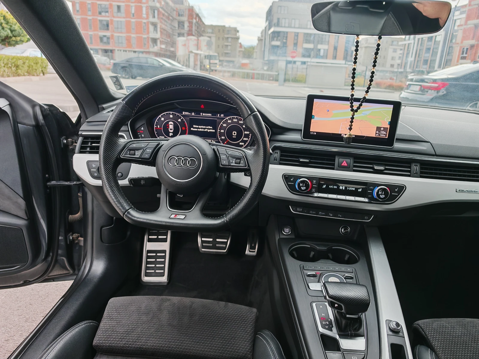 Audi A5 20 DIZEL S-LINE, снимка 11 - Автомобили и джипове - 53747980