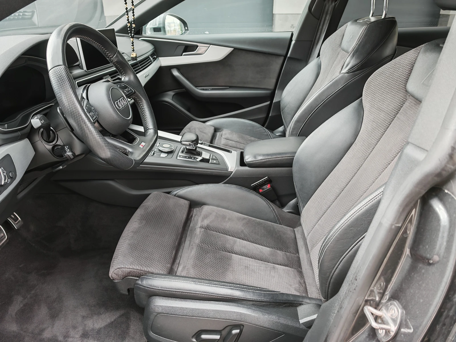 Audi A5 20 DIZEL S-LINE, снимка 9 - Автомобили и джипове - 53747980