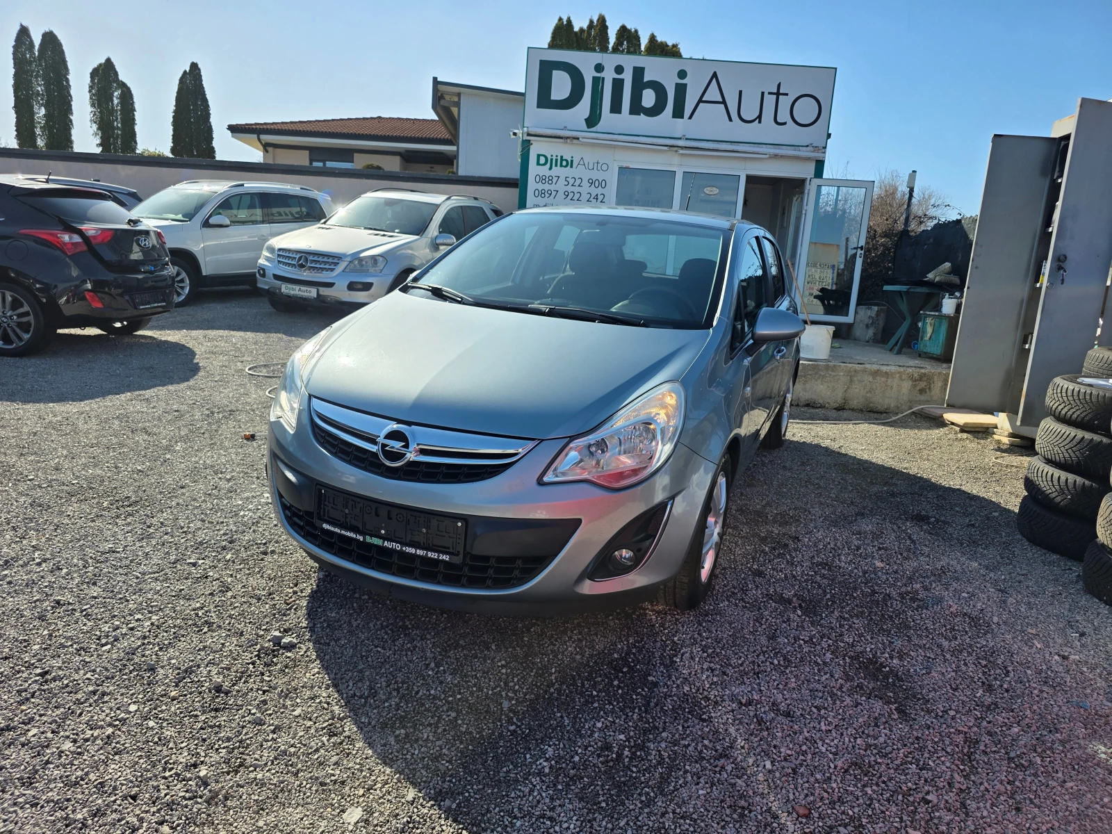 Opel Corsa 1.3ECOFLEX 95K.C NAVI EURO 5, снимка 2 - Автомобили и джипове - 53827632