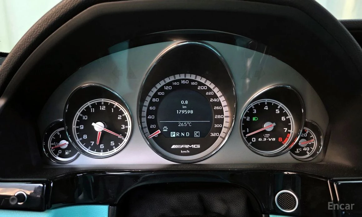 Mercedes-Benz E 63 AMG, снимка 8 - Автомобили и джипове - 54230149