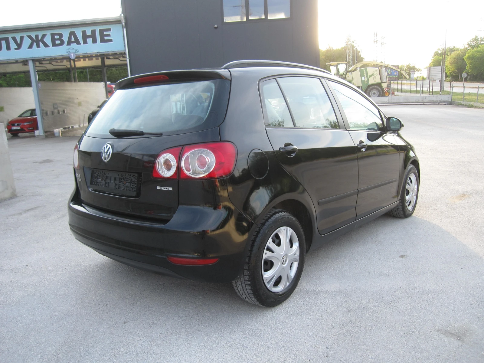 VW Golf 8V.1, 6-Газ.Инж., снимка 4 - Автомобили и джипове - 54415169