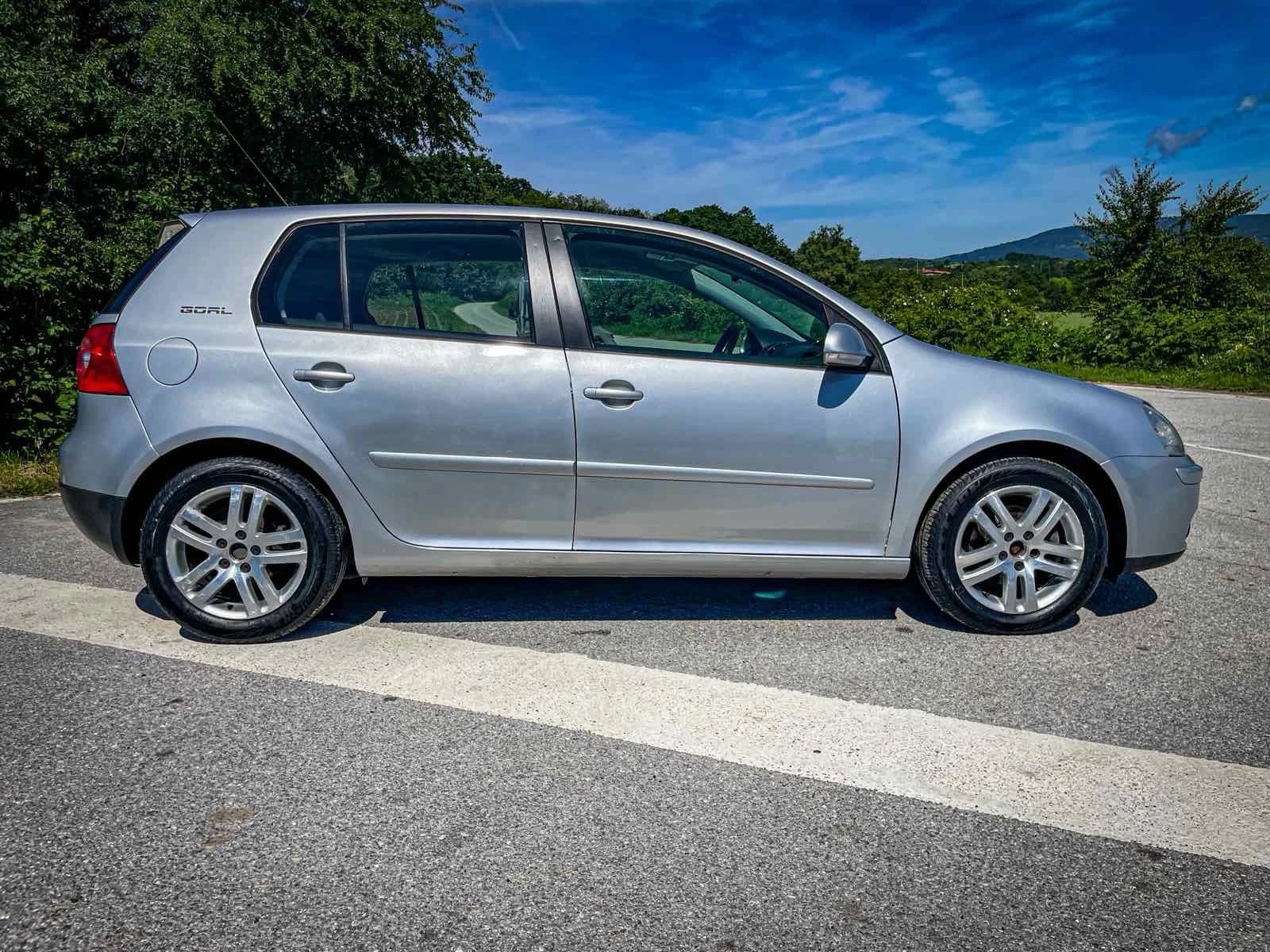 VW Golf, снимка 2 - Автомобили и джипове - 54782461