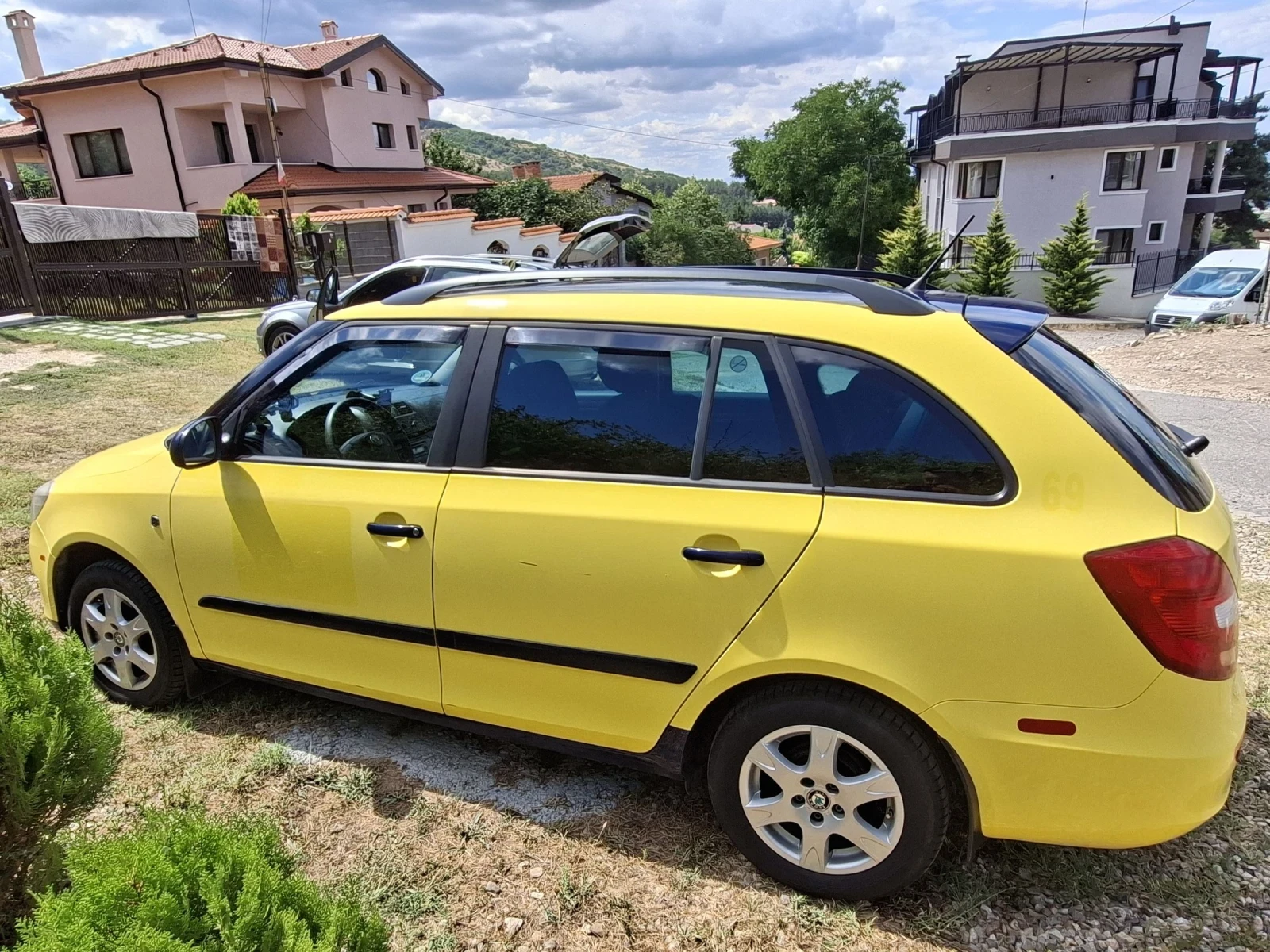 Skoda Fabia HTP 1.2 ГАЗ BRC, снимка 5 - Автомобили и джипове - 55415779