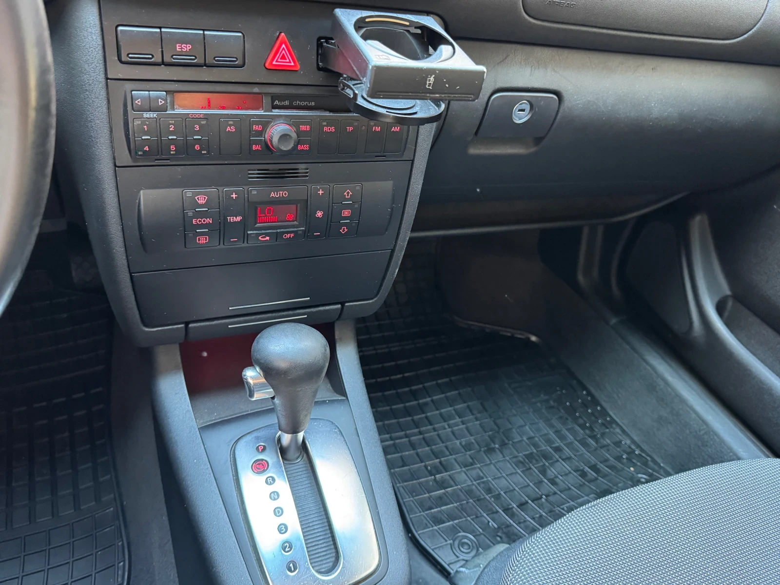 Audi A3 АВТОМАТИК!, снимка 7 - Автомобили и джипове - 55495191