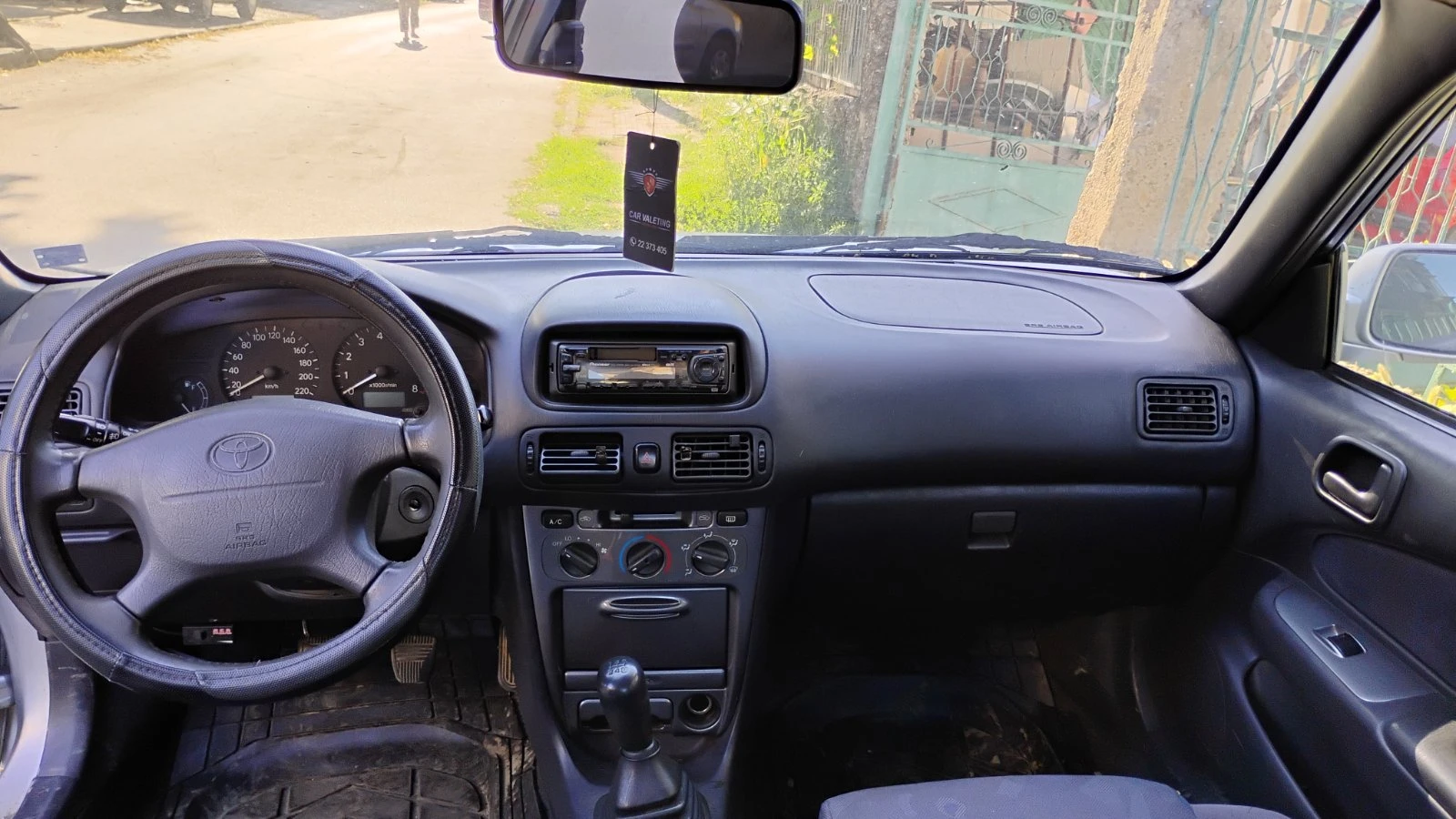 Toyota Corolla 1.6, 110 к.с., бензин + газ, снимка 8 - Автомобили и джипове - 55626743
