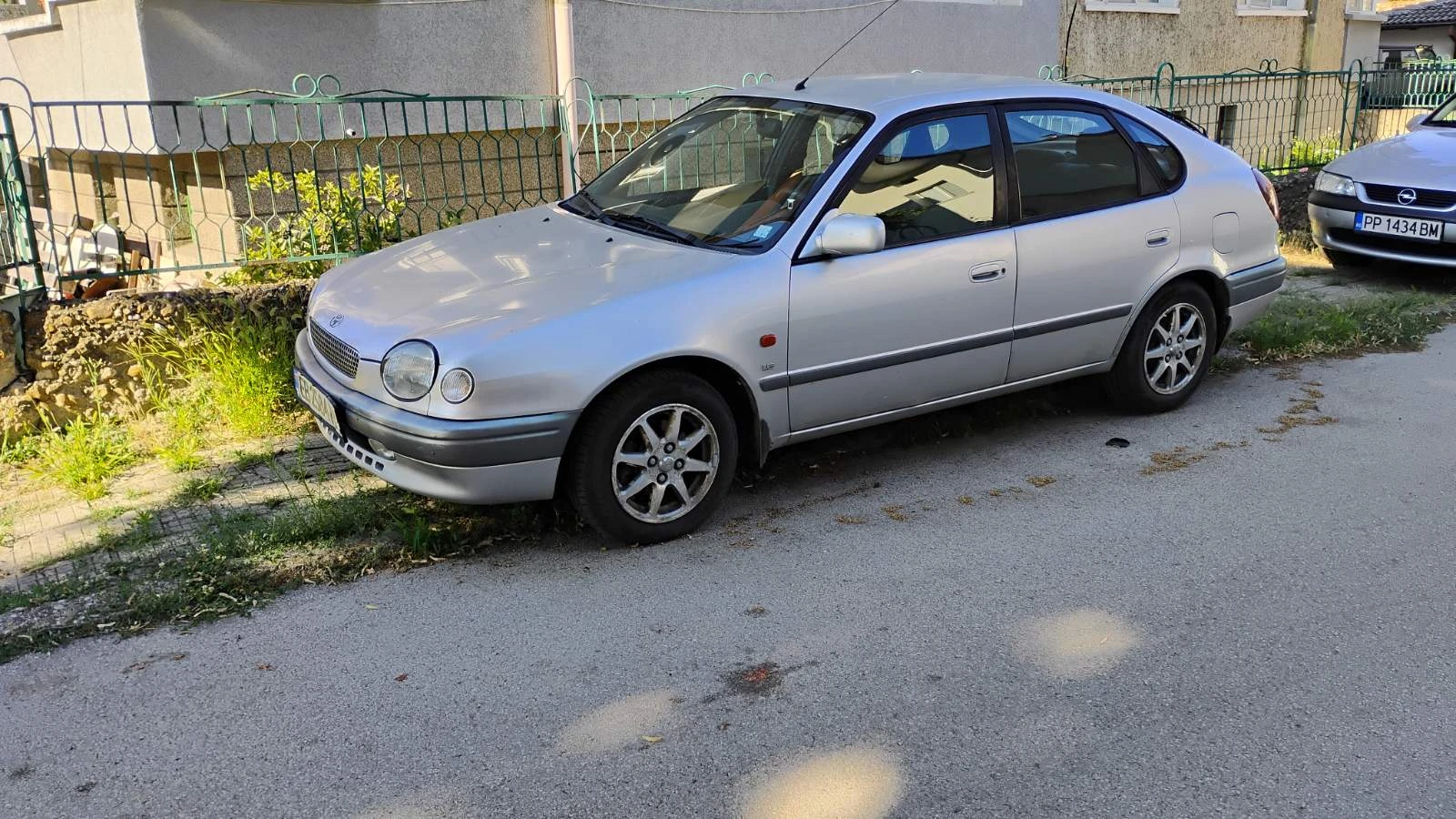 Toyota Corolla 1.6, 110 к.с., бензин + газ