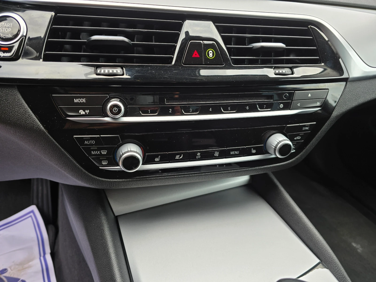 BMW 520, снимка 13 - Автомобили и джипове - 55955594