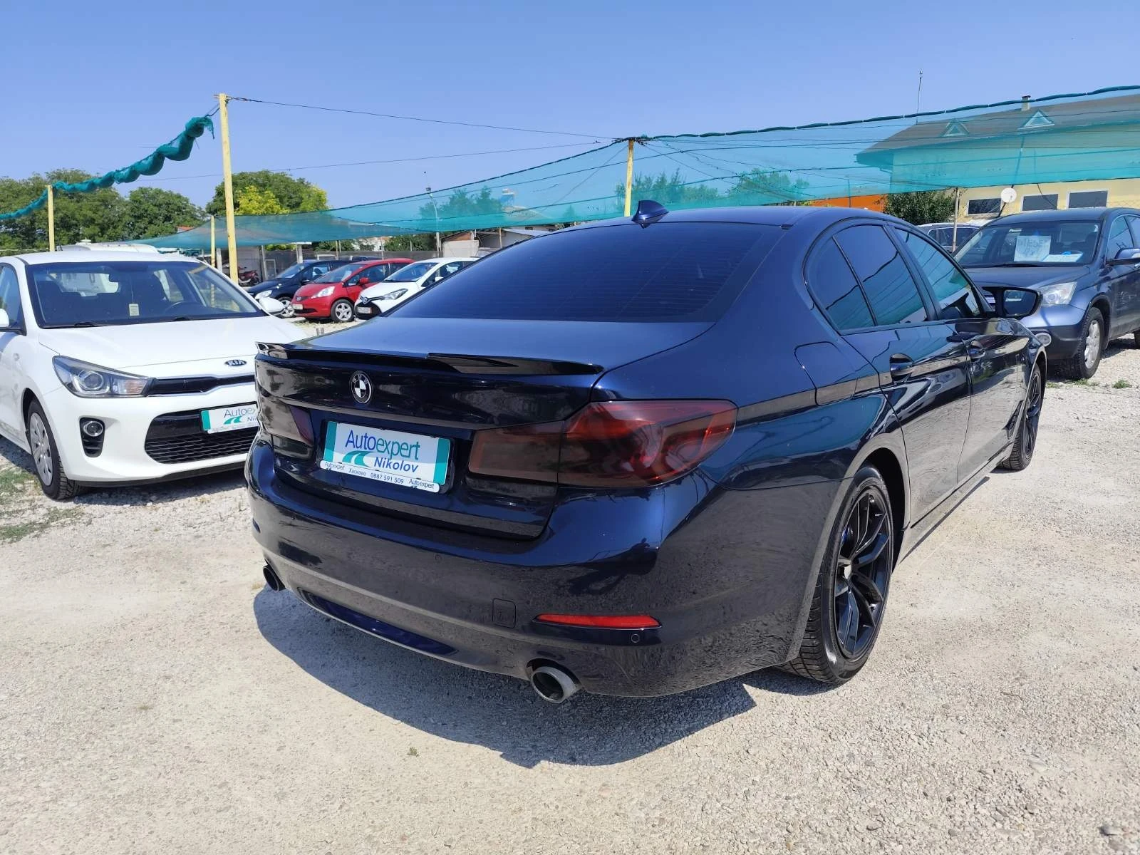 BMW 520, снимка 4 - Автомобили и джипове - 55955594
