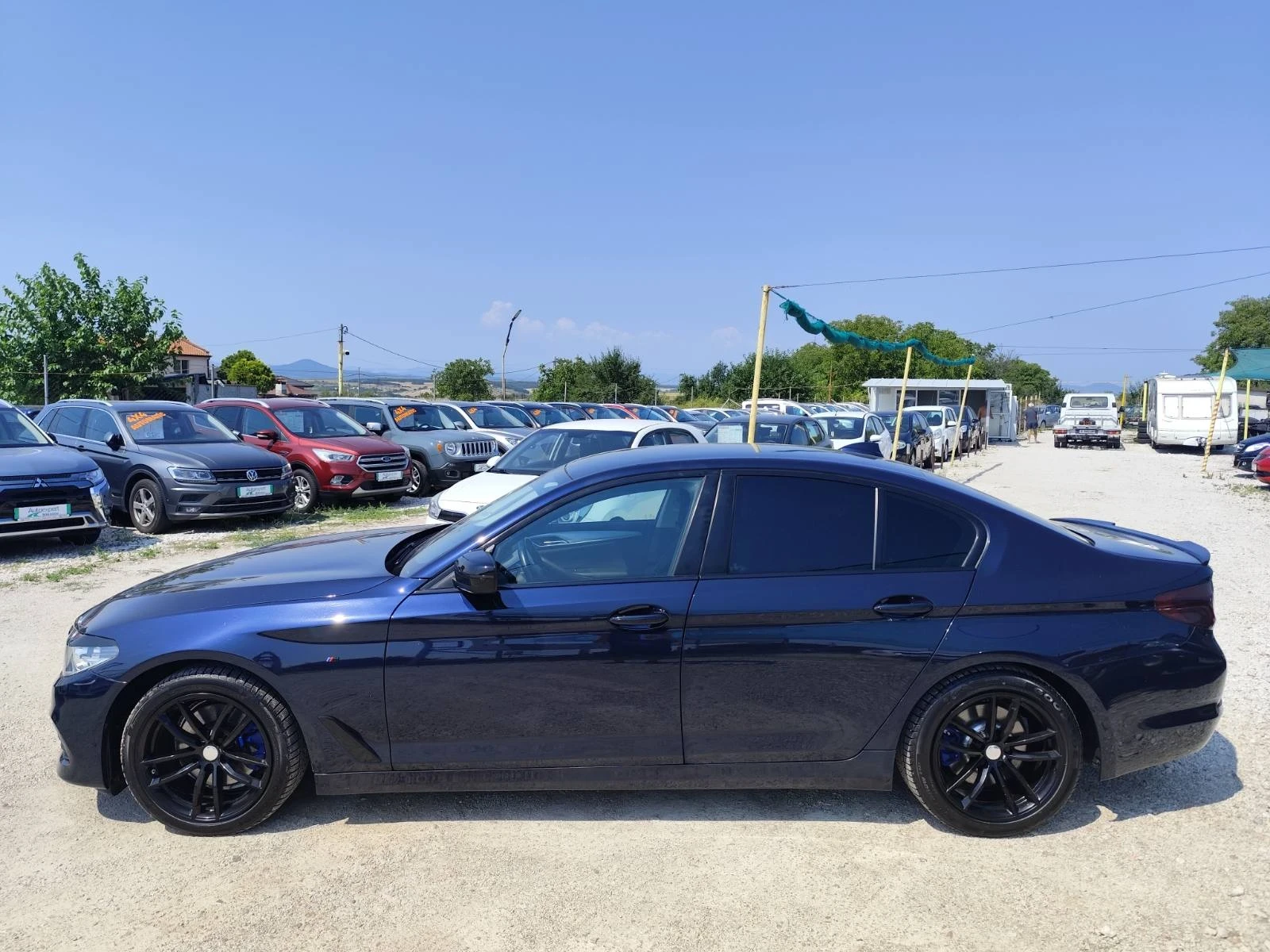 BMW 520, снимка 7 - Автомобили и джипове - 55955594