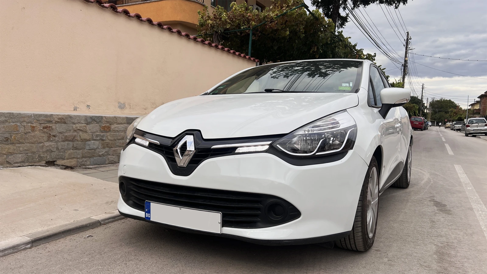 Renault Clio 1.2i 2015г