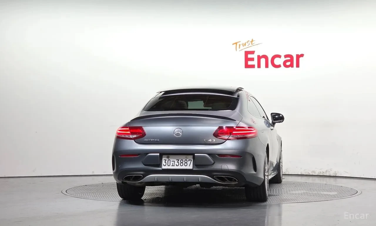Mercedes-Benz C 43 AMG / COUPE / BURMESTER / 360 / LANE ASSIST, снимка 4 - Автомобили и джипове - 56131201