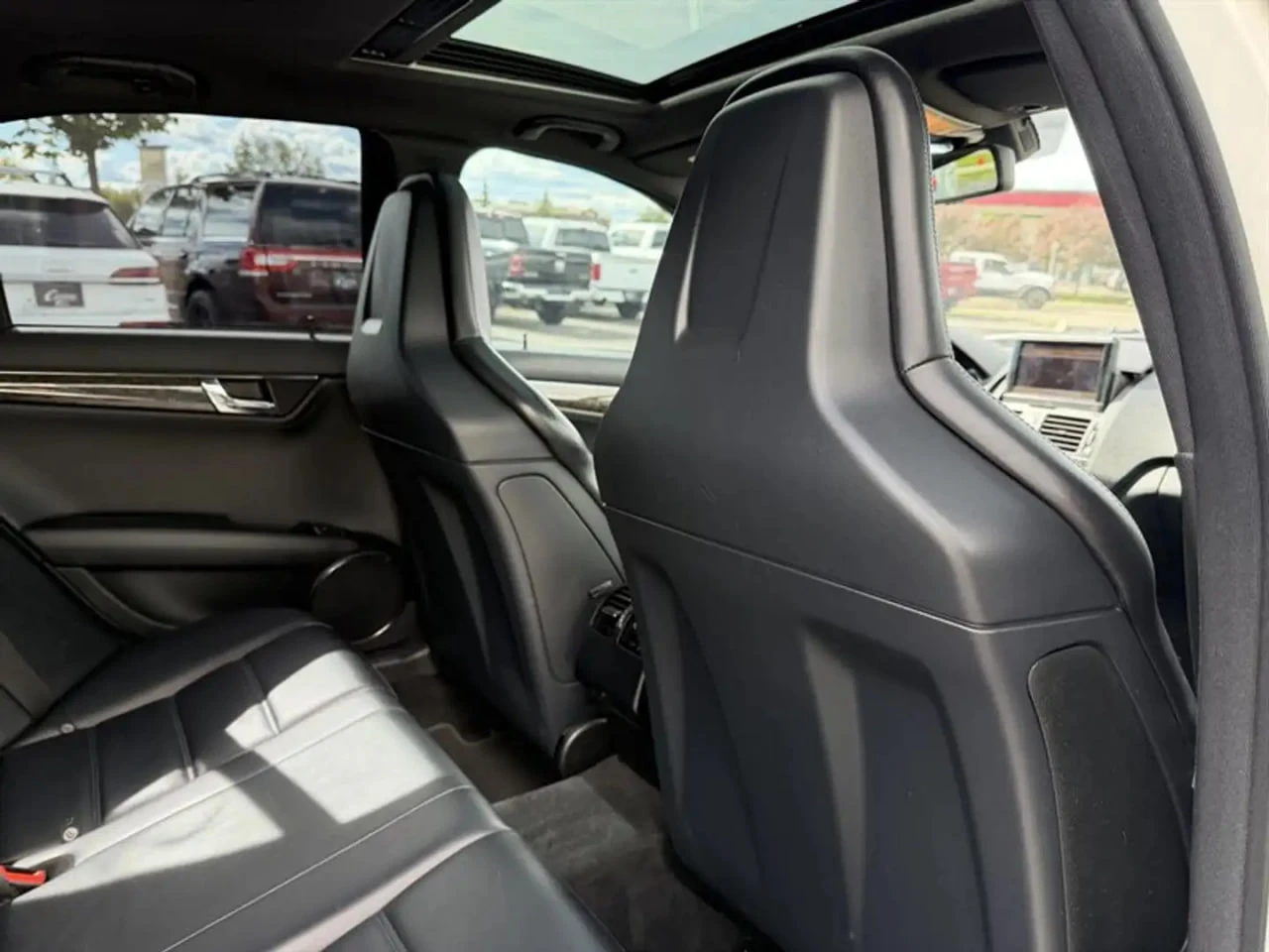 Mercedes-Benz C 63 AMG OT ���������* ����� �������*  | Mobile.bg � ����������� 14