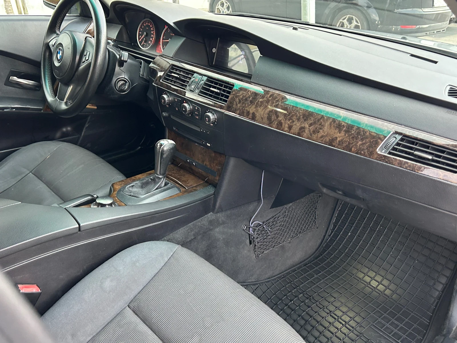 BMW 530, снимка 9 - Автомобили и джипове - 56615104