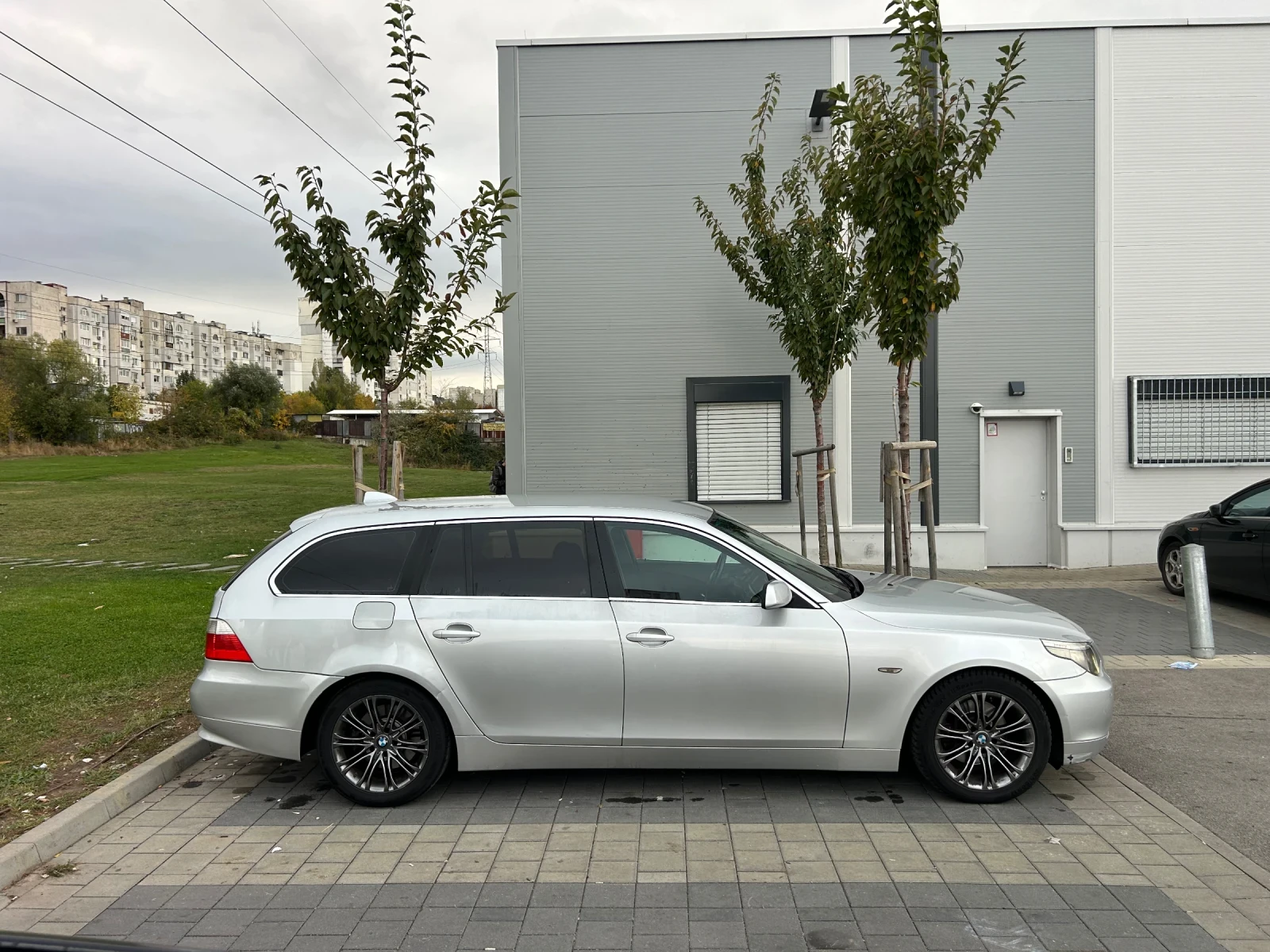BMW 530, снимка 2 - Автомобили и джипове - 56615104