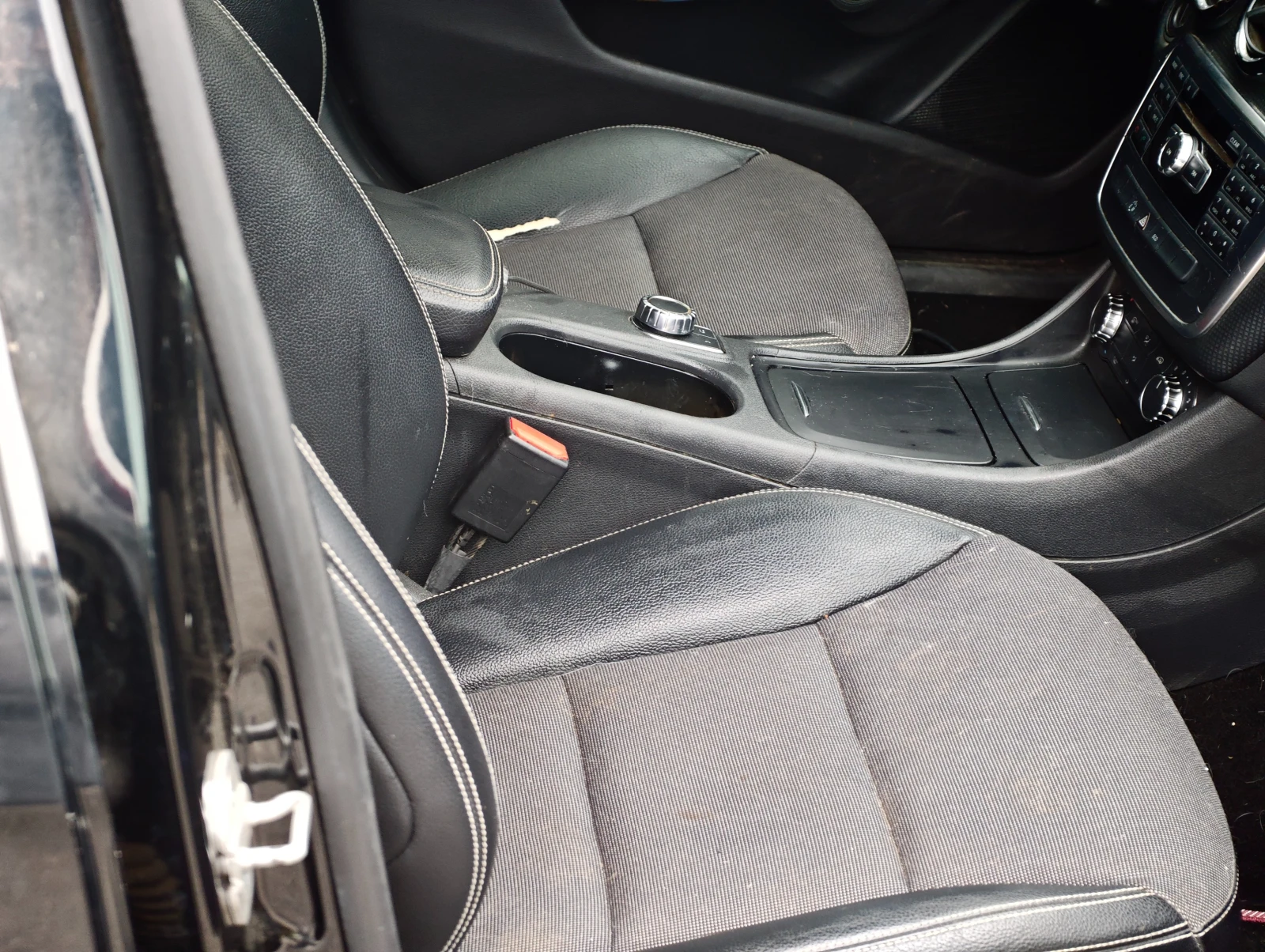 Mercedes-Benz A 180, снимка 7 - Автомобили и джипове - 56664094