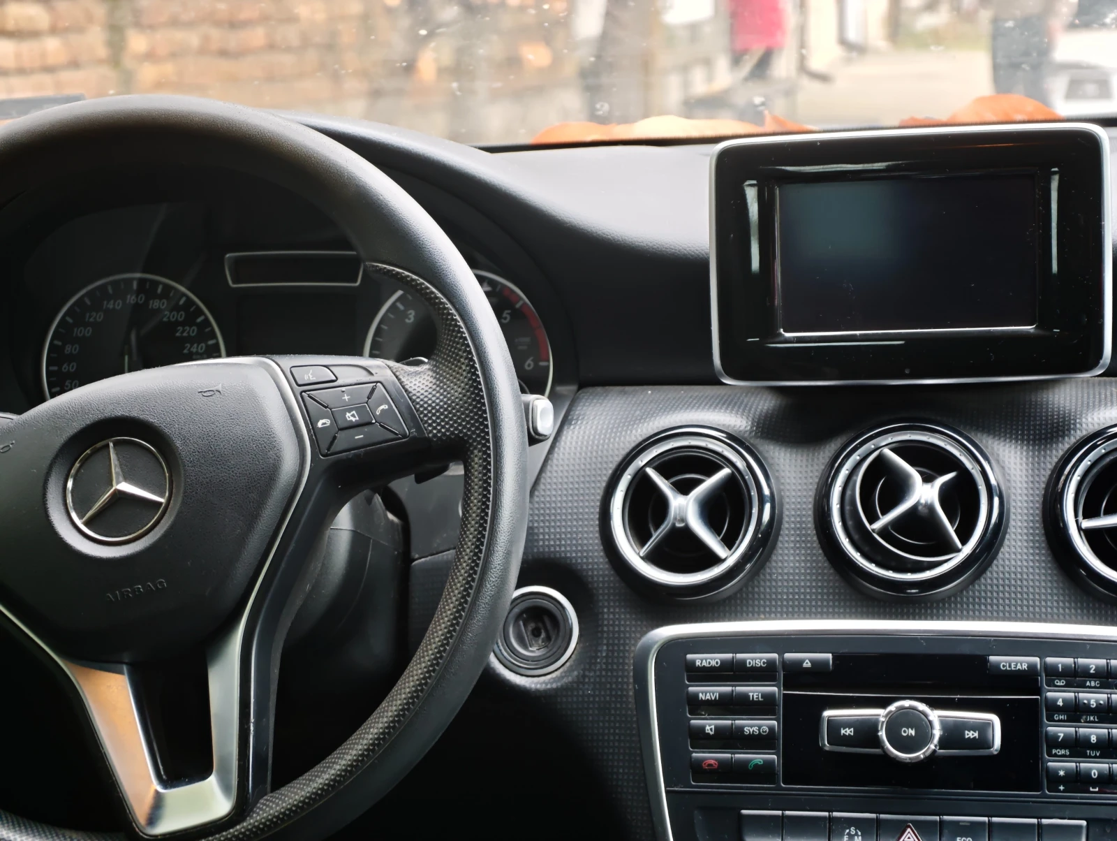 Mercedes-Benz A 180, снимка 6 - Автомобили и джипове - 56664094