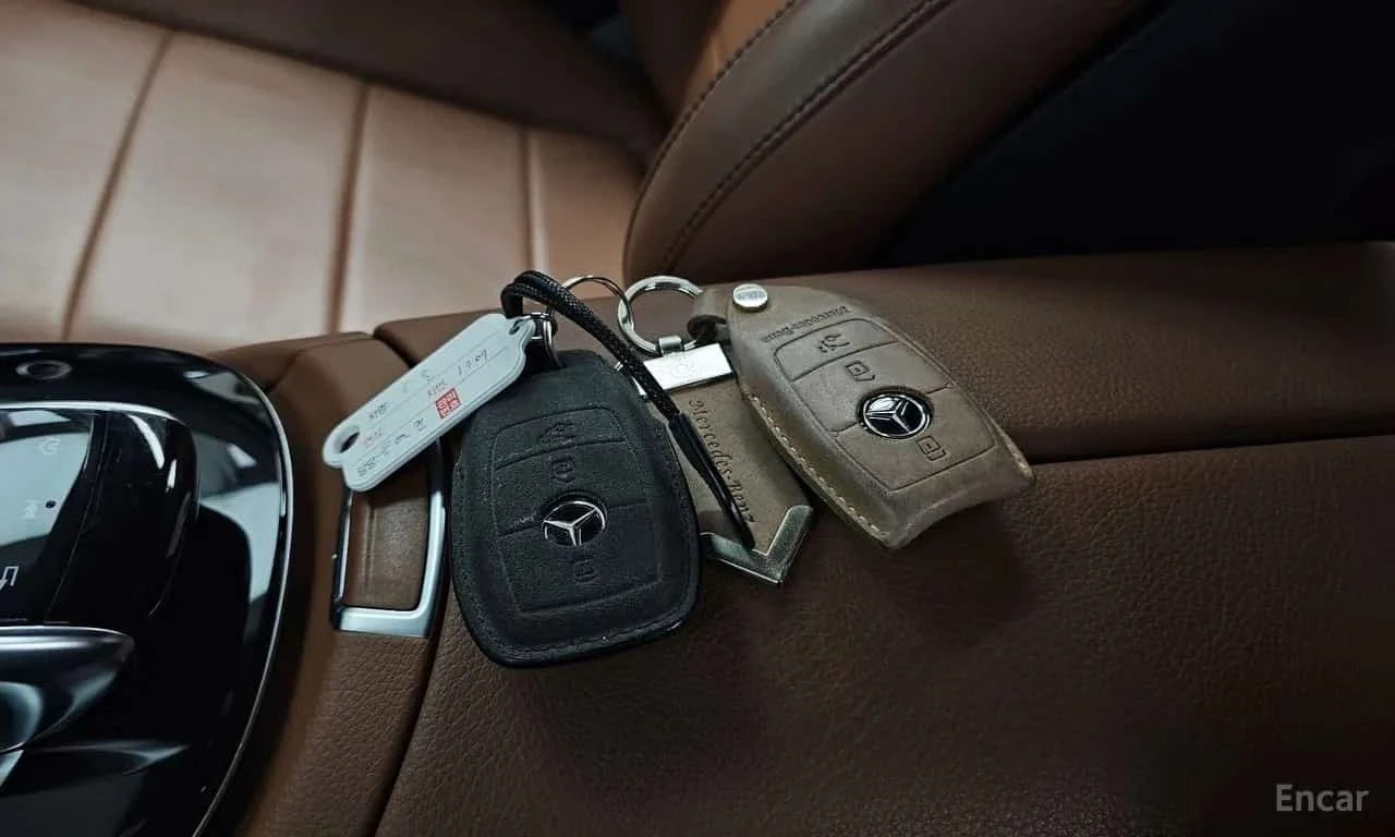 Mercedes-Benz E 350 * 4MATIC AMG Line * ������ ���� �� �������� | Mobile.bg � ����������� 15