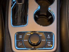 Jeep Grand cherokee OVERLAND/5.7 HEMI/ - 23500 € / 45962.00 лв. - 91970444 11