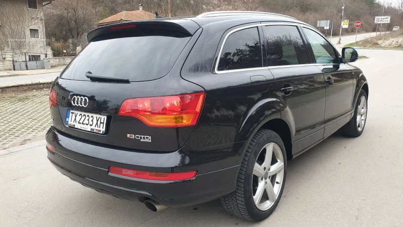 Audi Q7 S-LINE, снимка 3 - Автомобили и джипове - 47046462