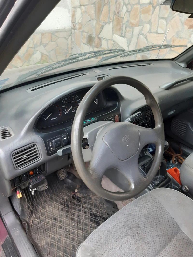 Kia Sportage, снимка 2 - Автомобили и джипове - 47187210