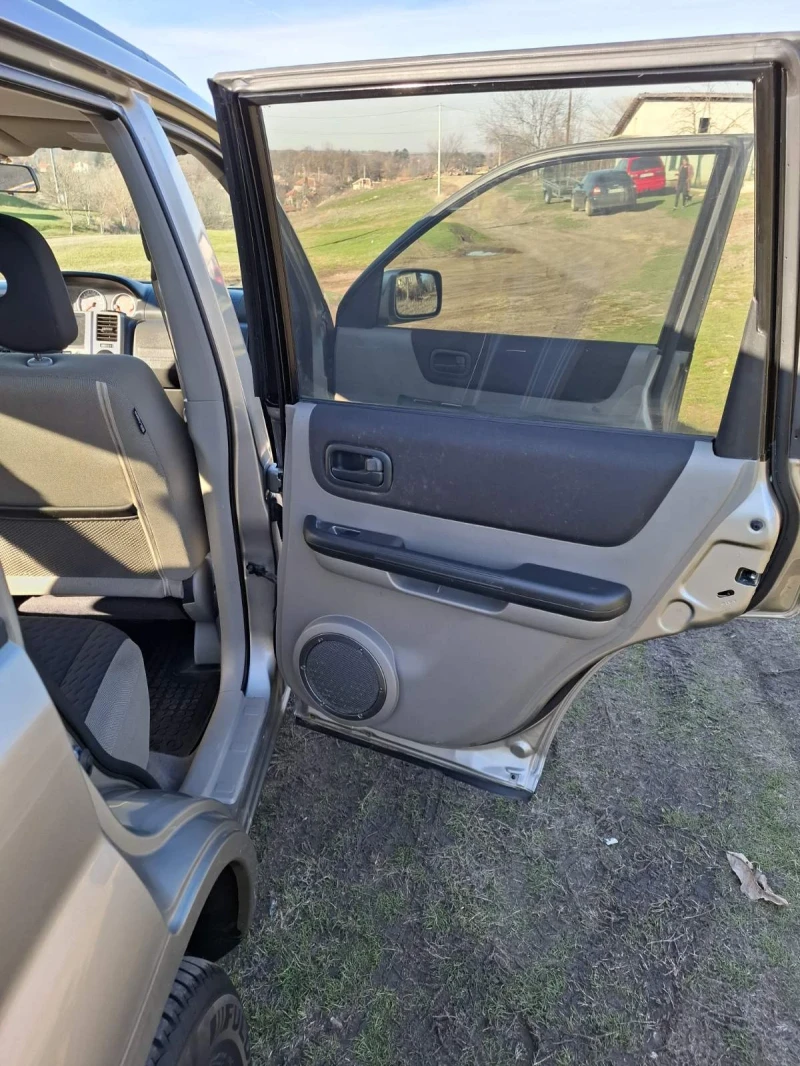 Nissan X-trail 2.5 бензин 4х4, снимка 14 - Автомобили и джипове - 48701800