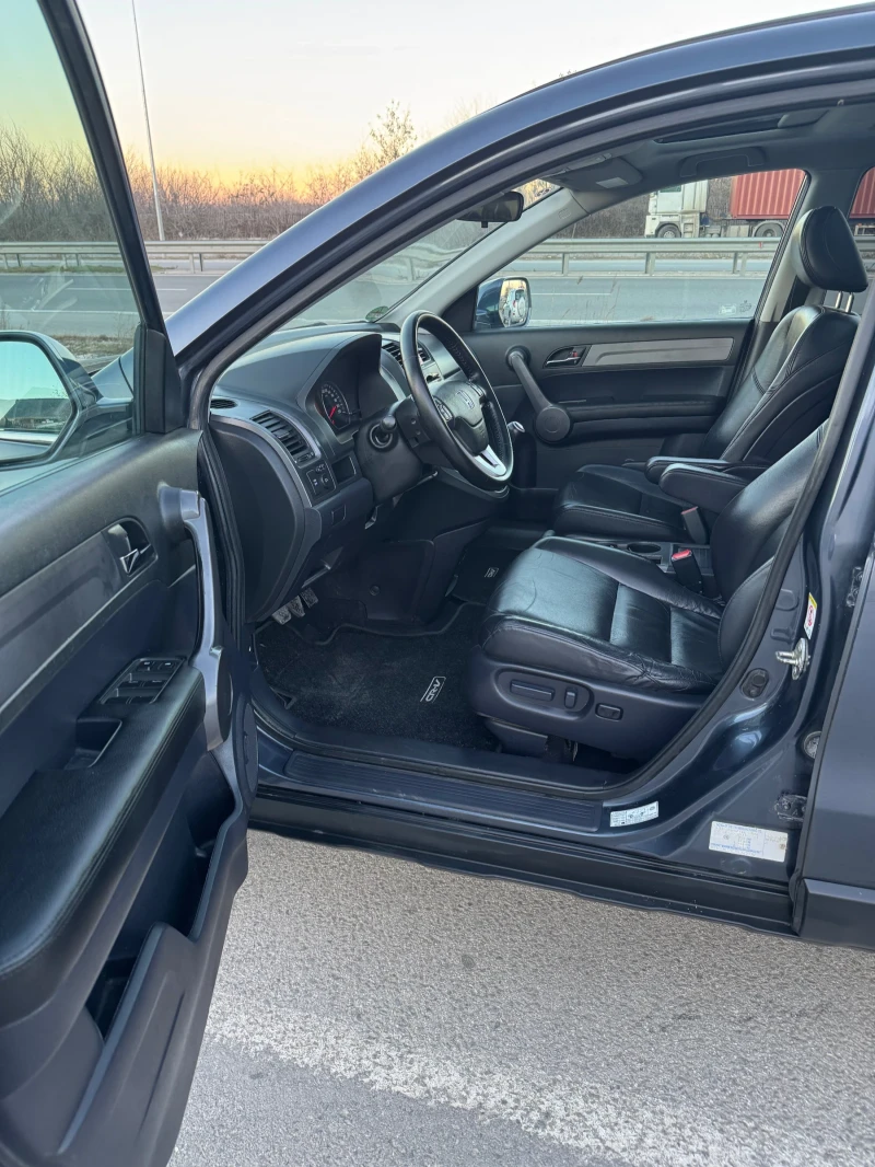 Honda Cr-v 2.2, снимка 6 - Автомобили и джипове - 49572224