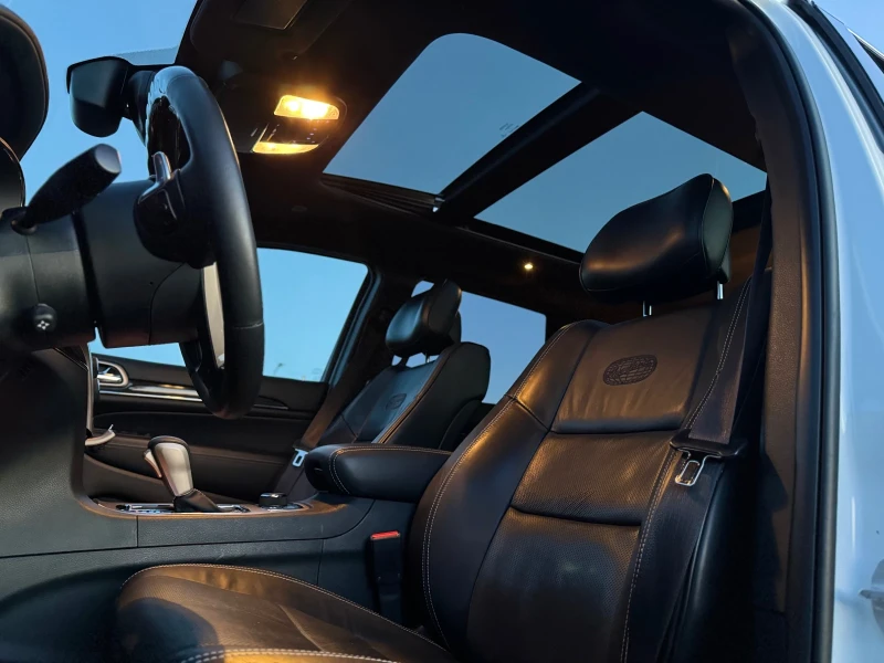 Jeep Grand cherokee OVERLAND/5.7 HEMI/, снимка 13 - Автомобили и джипове - 53190085