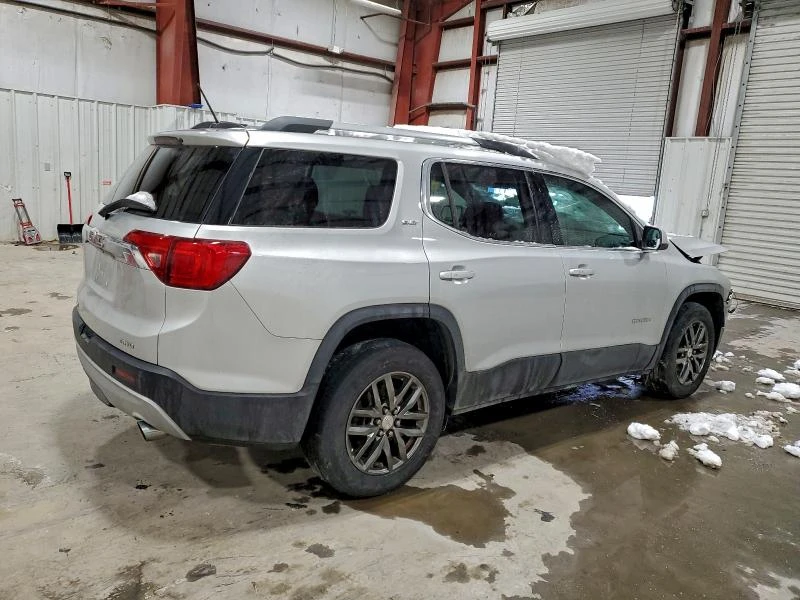 Gmc Acadia 3.6L 6 All wheel drive, снимка 8 - Автомобили и джипове - 53220904