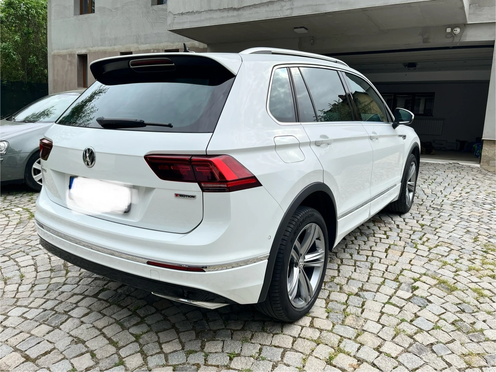 VW Tiguan R line - изображение 7