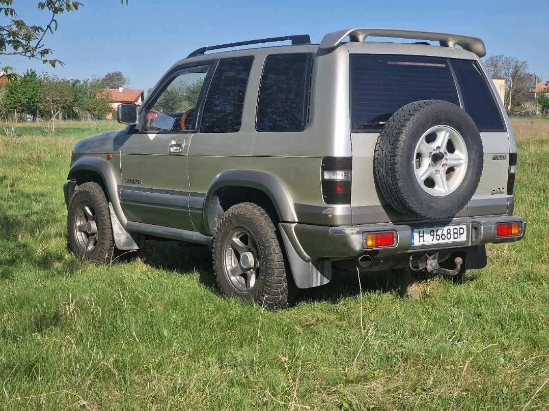 Isuzu Trooper  - изображение 3