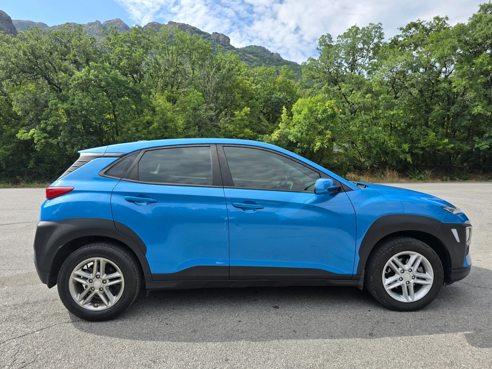 Hyundai Kona 2.0 - изображение 6