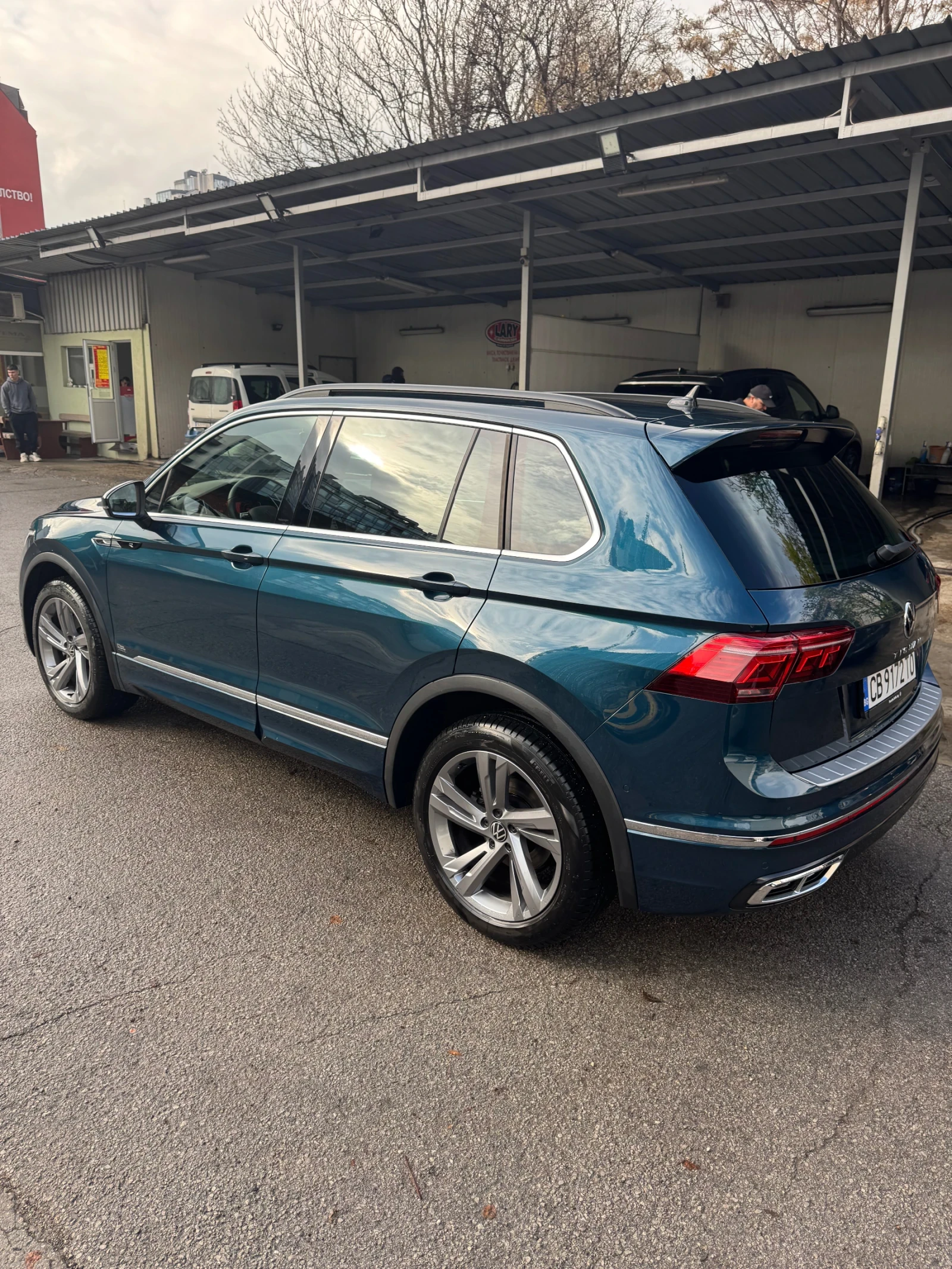 VW Tiguan 2.0 TDI-SCR 4MOTION 360 Градуса - изображение 5