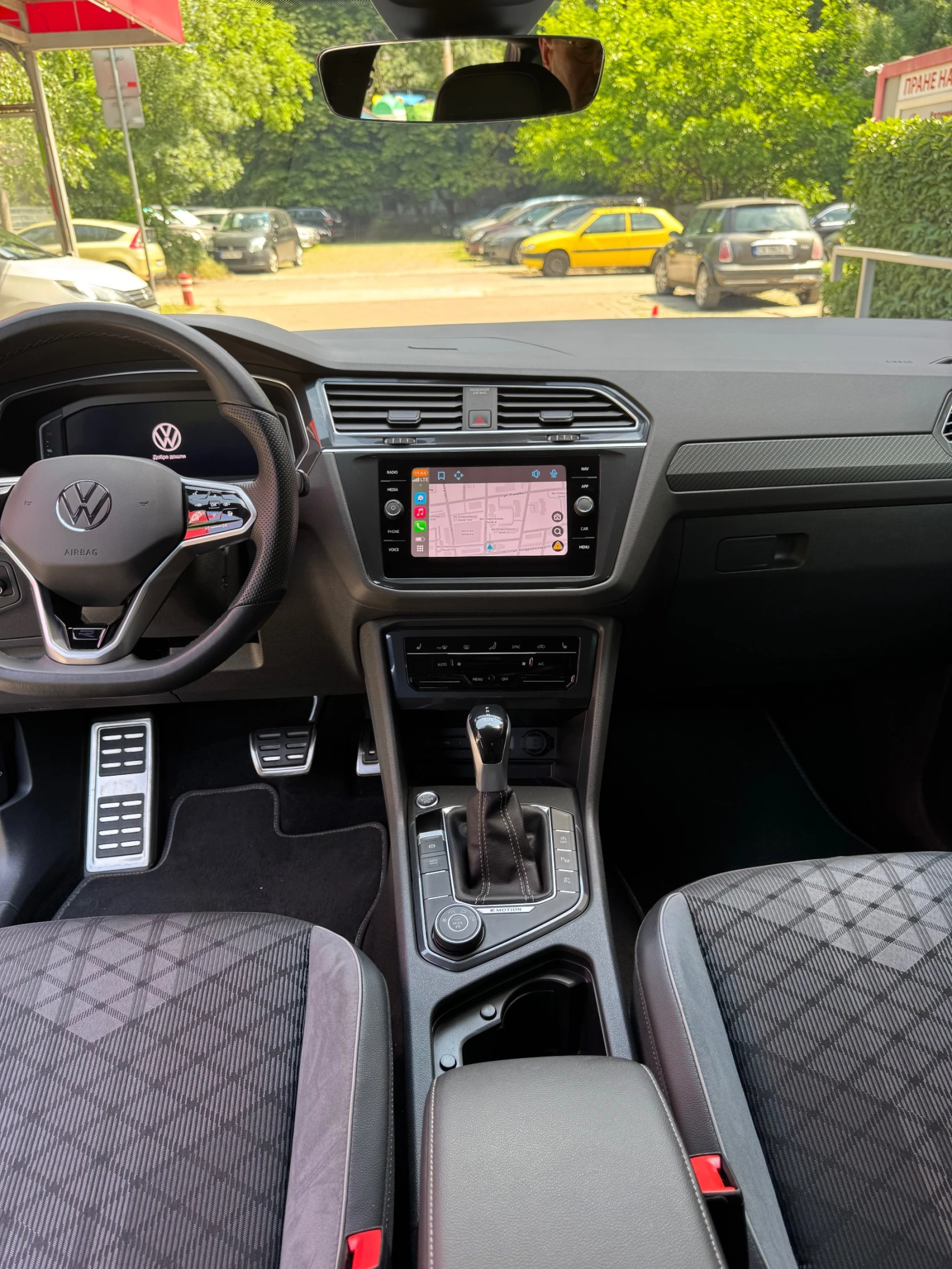 VW Tiguan 2.0 TDI-SCR 4MOTION 360Градуса  Гаранция Прожекция - изображение 8