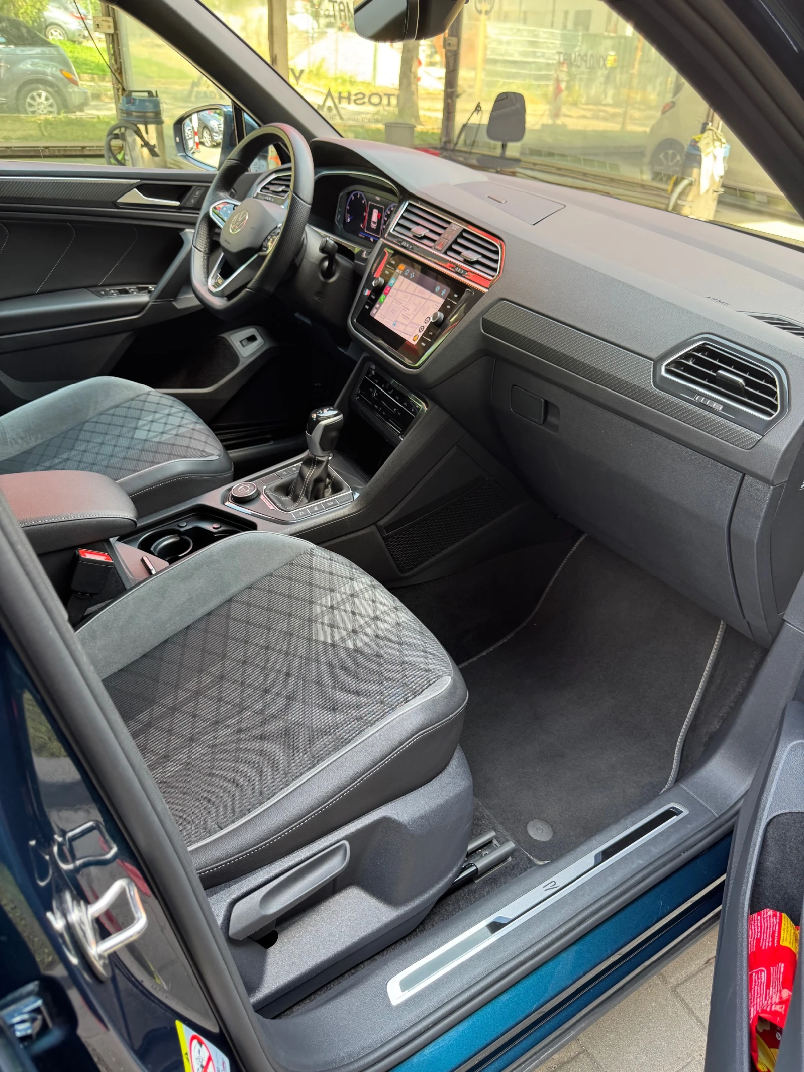 VW Tiguan 2.0 TDI-SCR 4MOTION 360Градуса  Гаранция Прожекция - изображение 10
