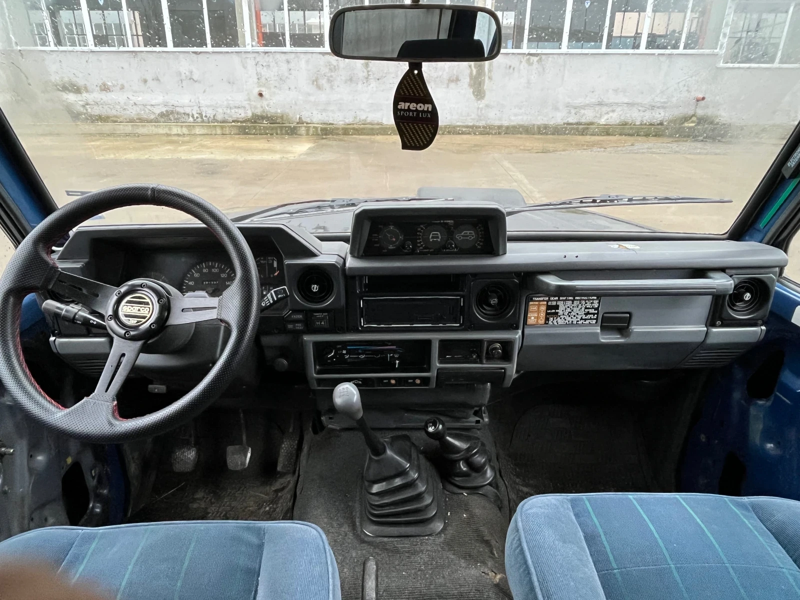 Toyota Land cruiser 2.4, снимка 9 - Автомобили и джипове - 53710889